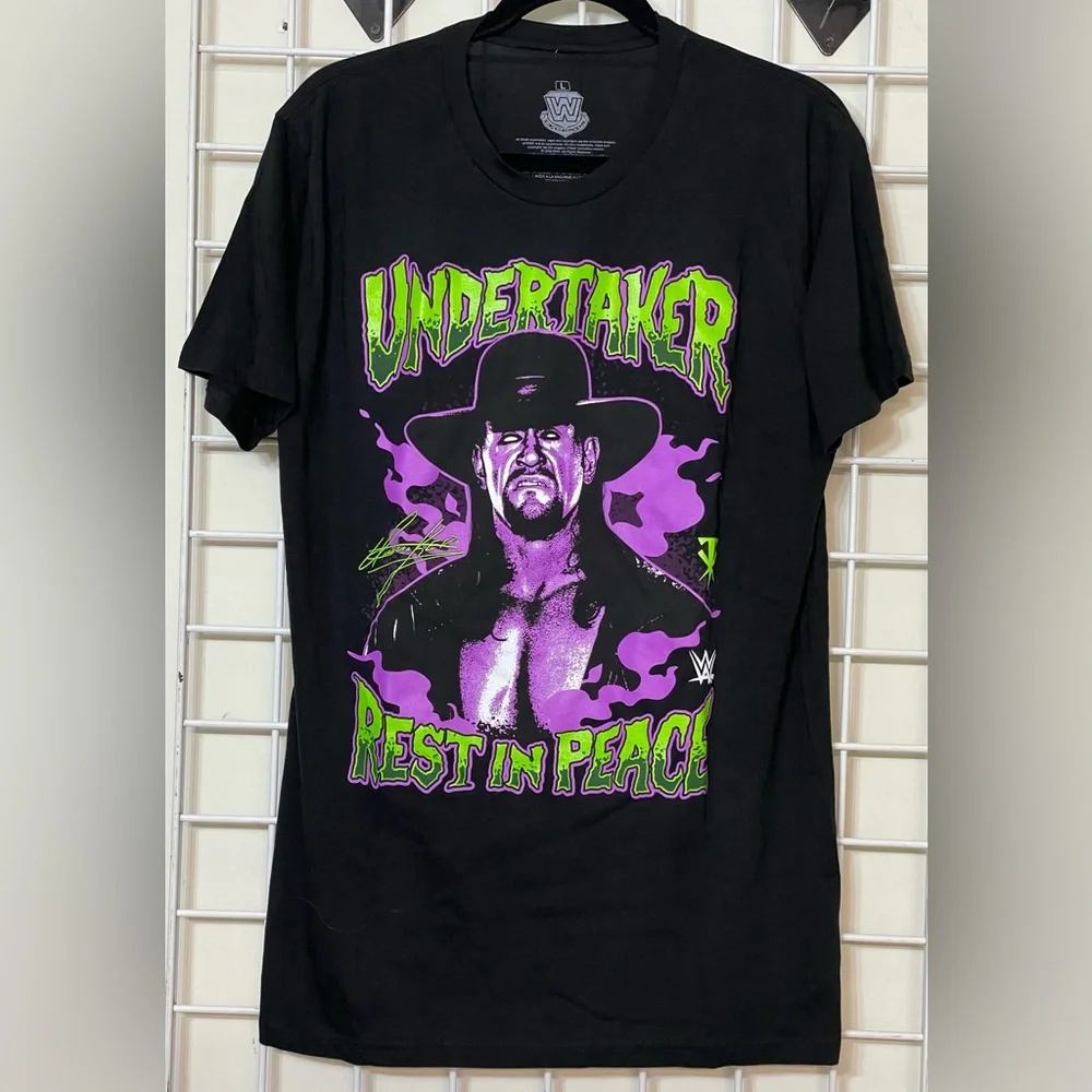 WWE Legends Undertaker Black Graphic T-Shirt Size Large New without Tags - Picture 2 of 6